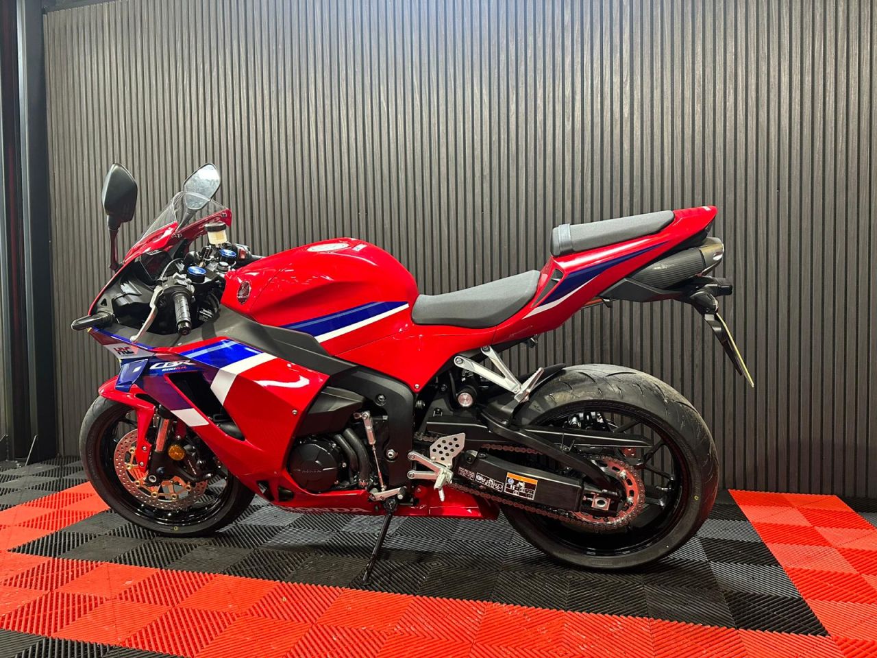 Used Honda CBR600RR for sale - 78434444: Photo 14