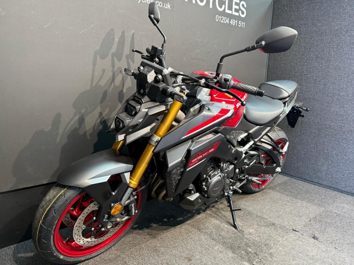 Suzuki GSX-S1000 2026