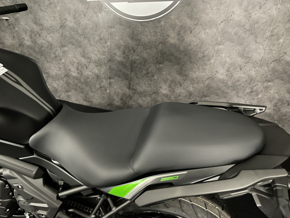 Kawasaki Versys 650 KLE650JRFNN BK2