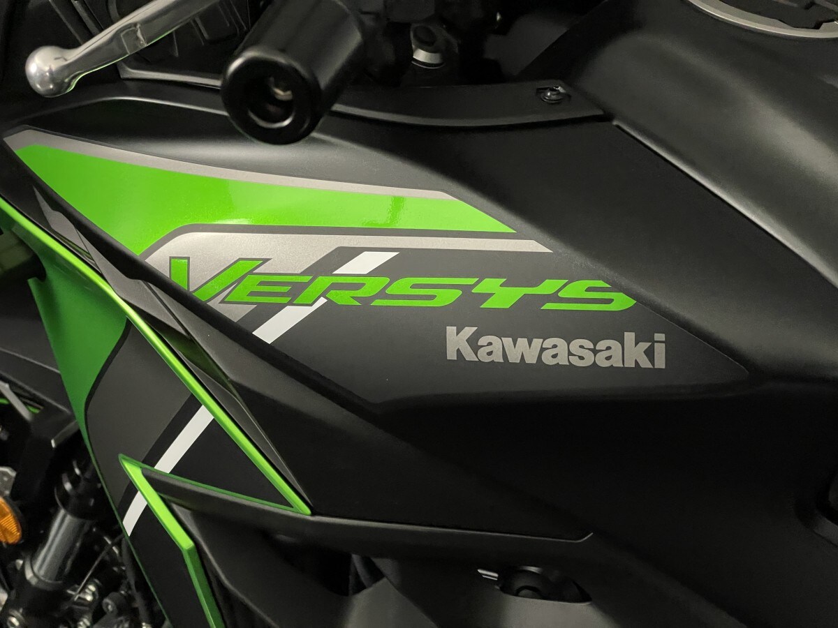 Kawasaki Versys 650 KLE650JRFNN BK2