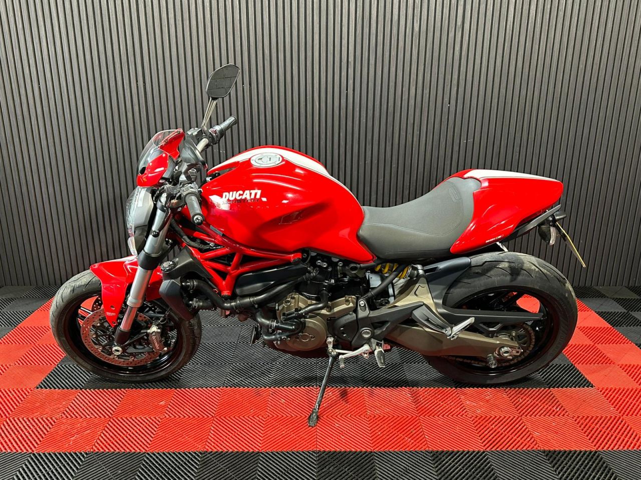 Used Ducati Monster 821 for sale - 78434568: Photo 11