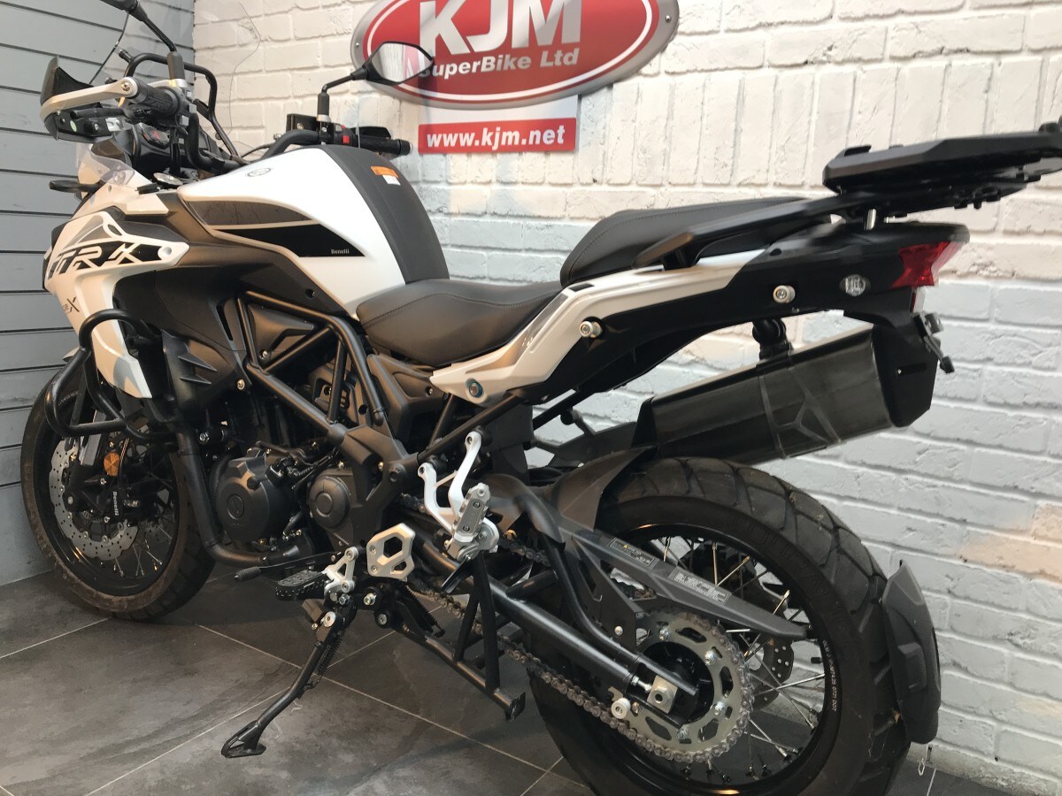 Benelli TRK 502 X