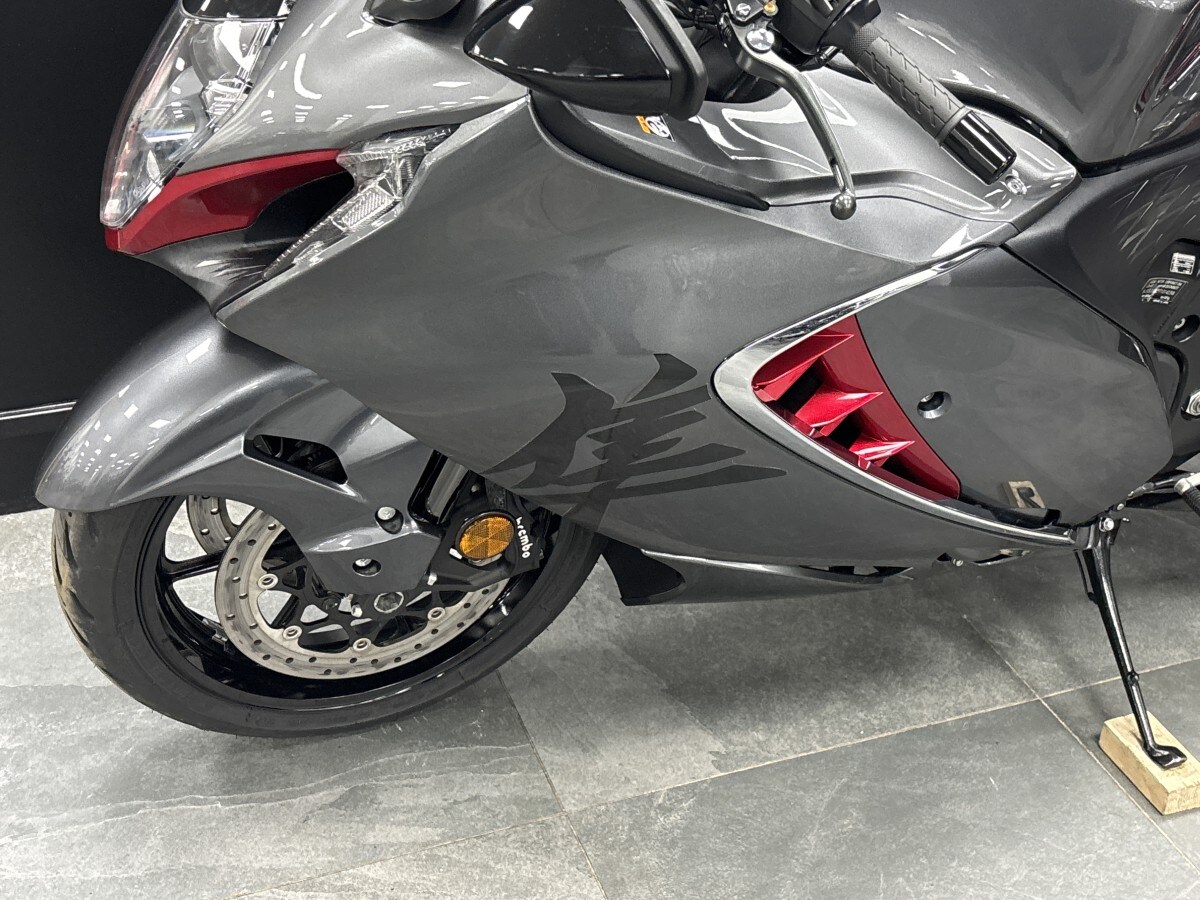 Suzuki GSX1300R HAYABUSA