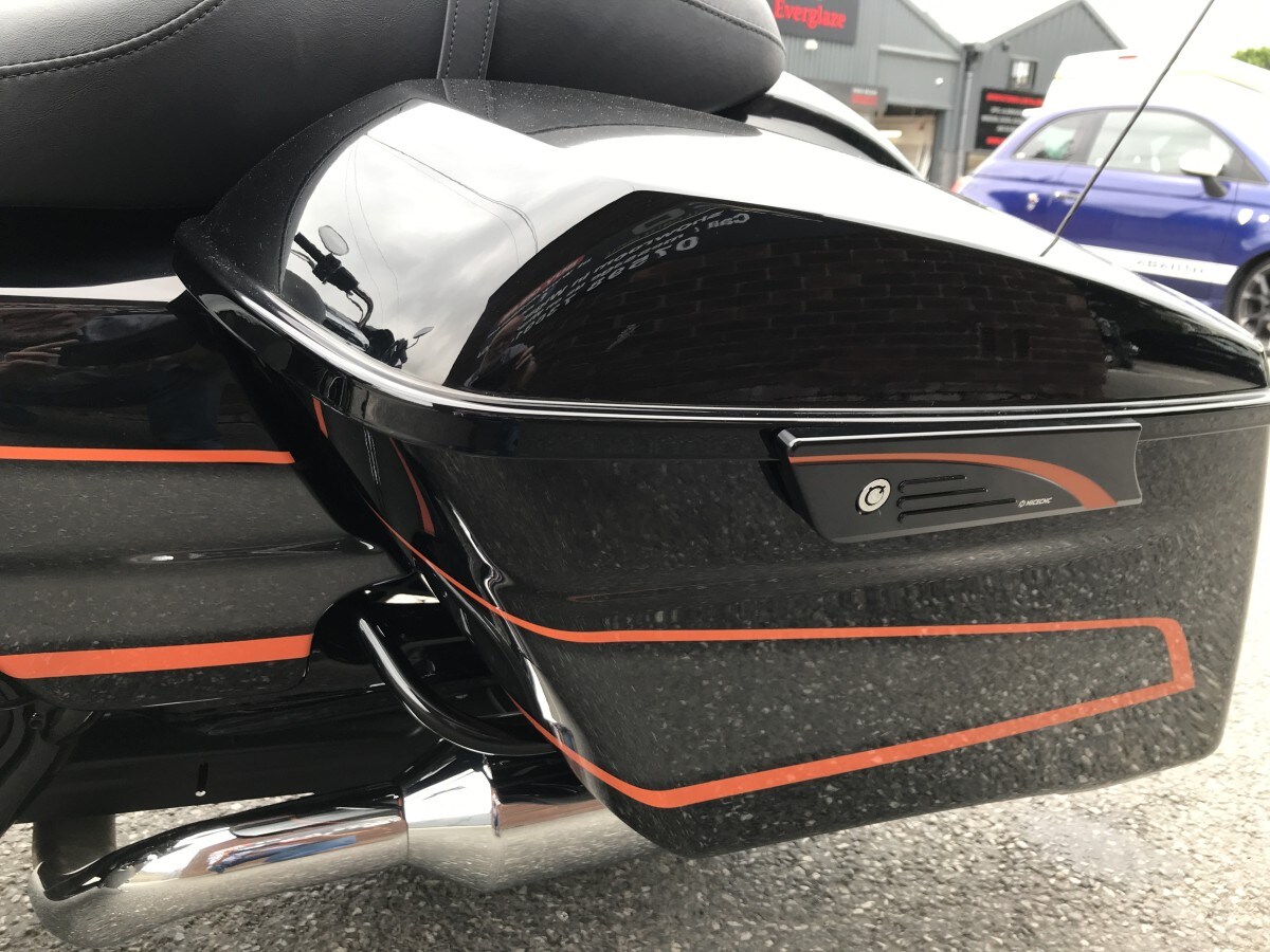 Harley-Davidson Road Glide Special FLTRXS 22