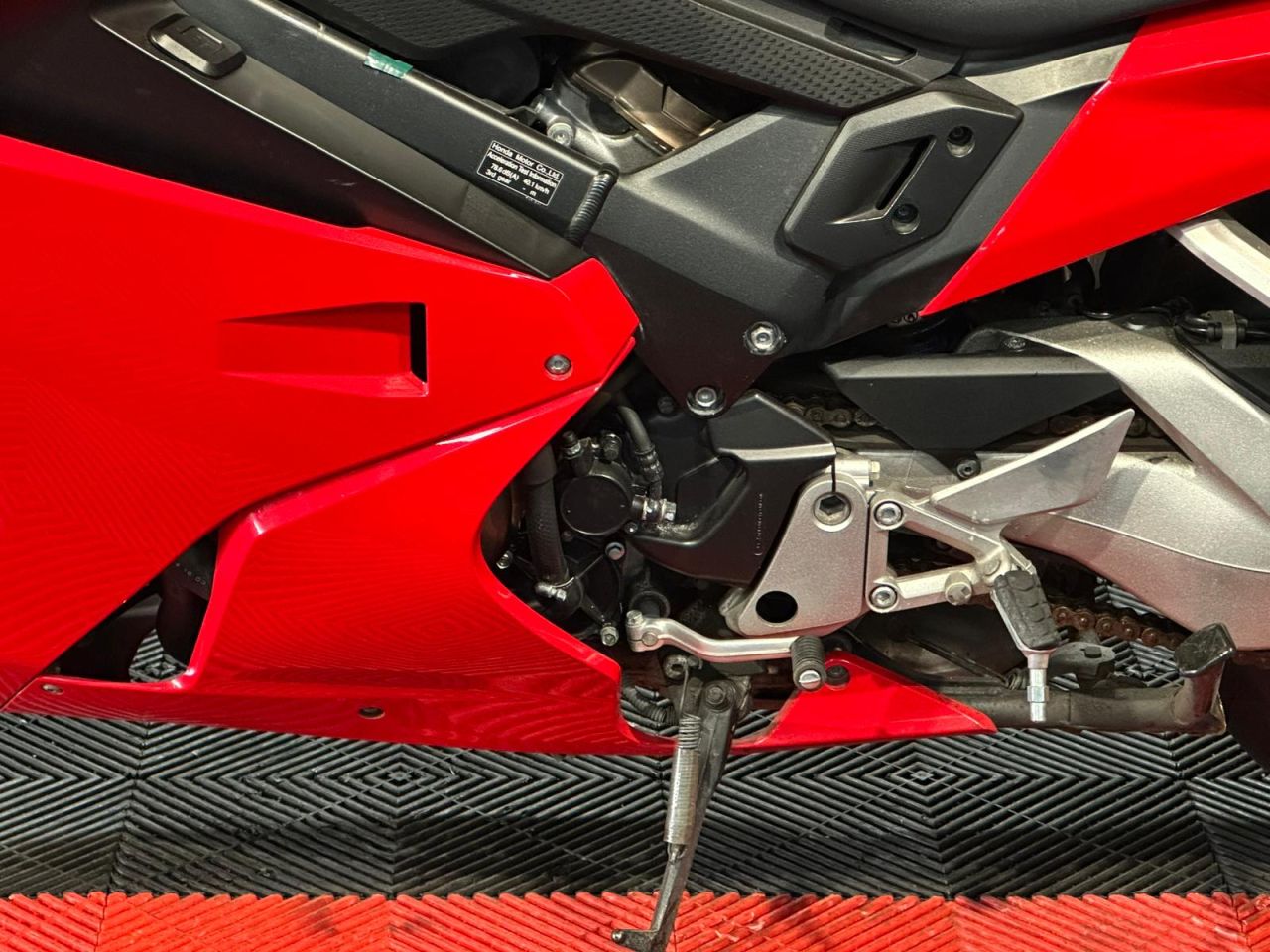 Used Honda VFR800F for sale - 78668578: Photo 18