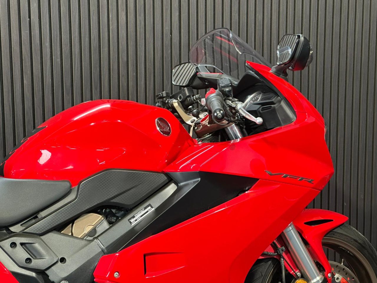 Used Honda VFR800F for sale - 78668578: Photo 24