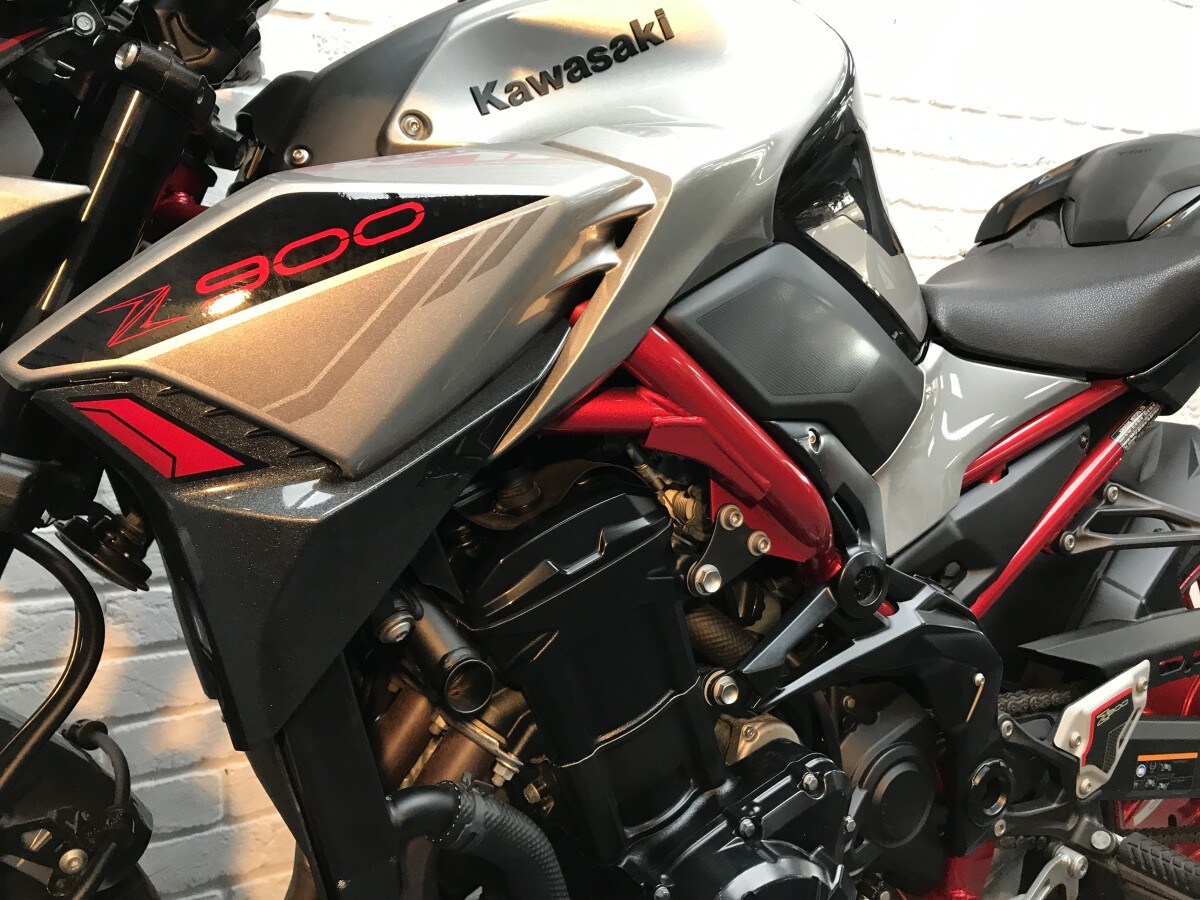 Kawasaki Z900