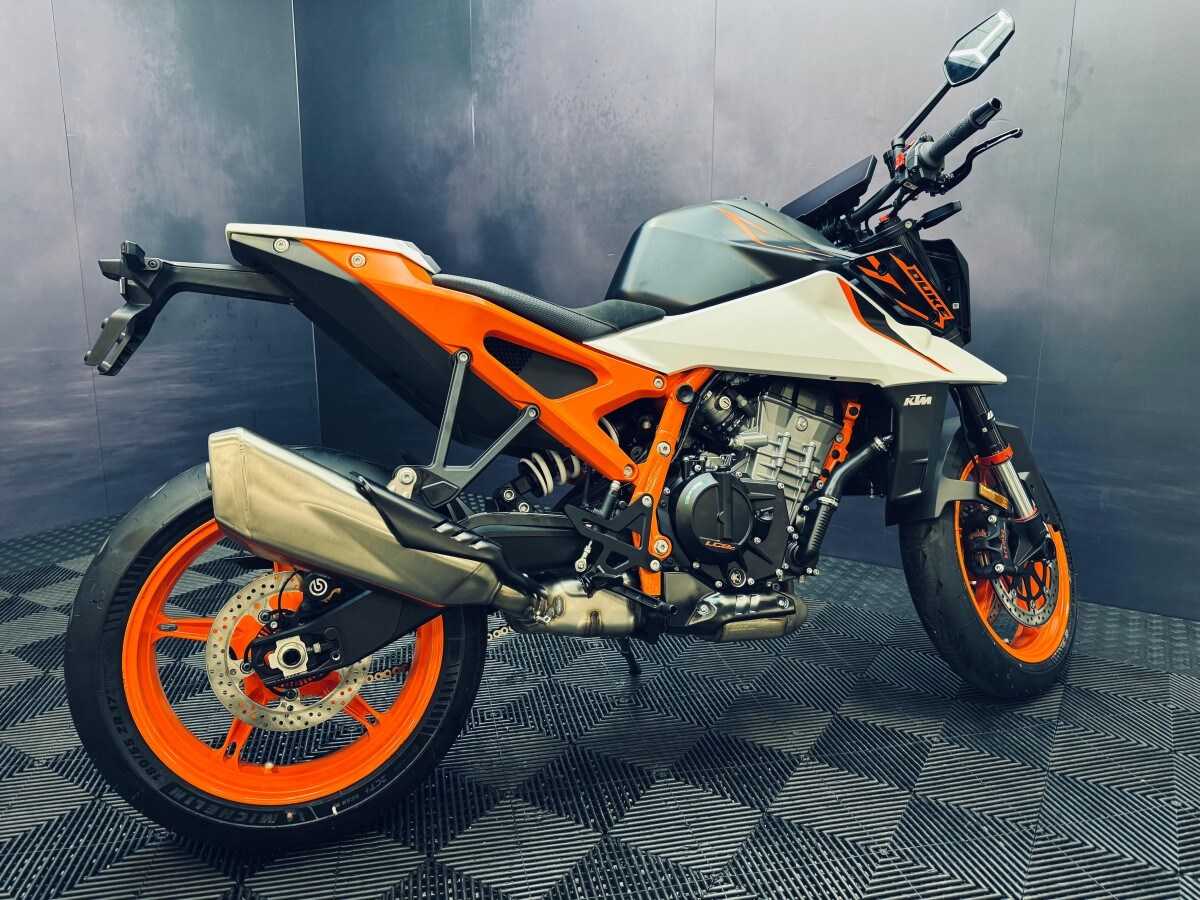 KTM 990 DUKE R