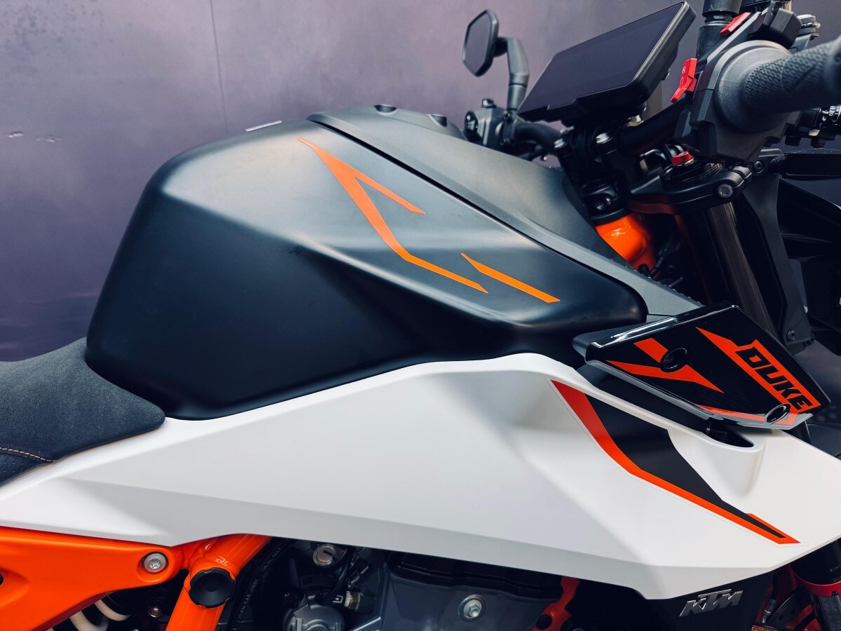 KTM 990 DUKE R