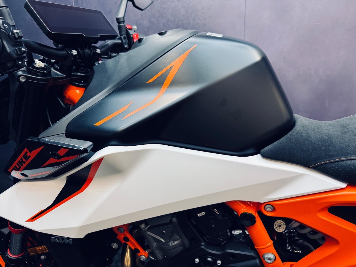 KTM 990 DUKE R