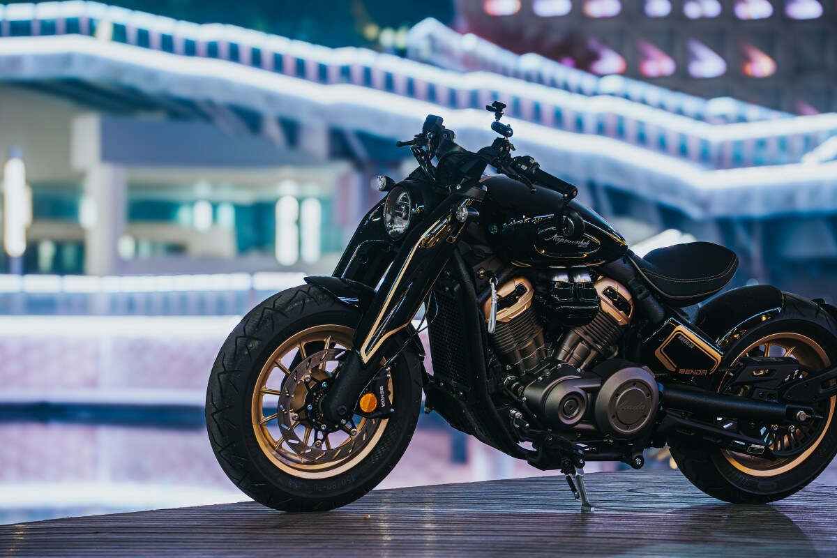 Benda Moto Napoleonbob 500