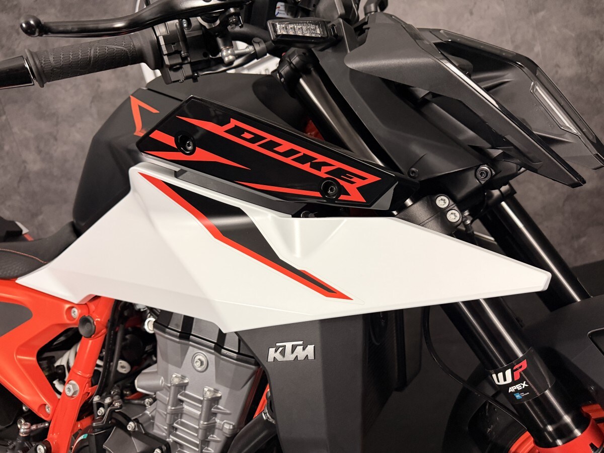 KTM 990 Duke R