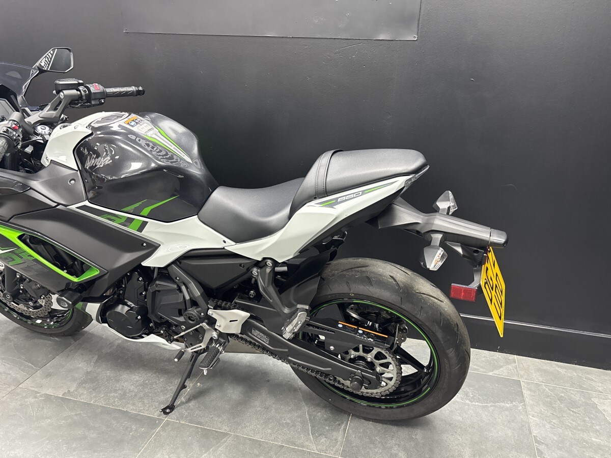 Kawasaki NINJA 650