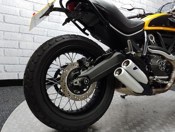Used Ducati SCRAMBLER CLASSIC 2016 for sale - bike-77865356: Photo