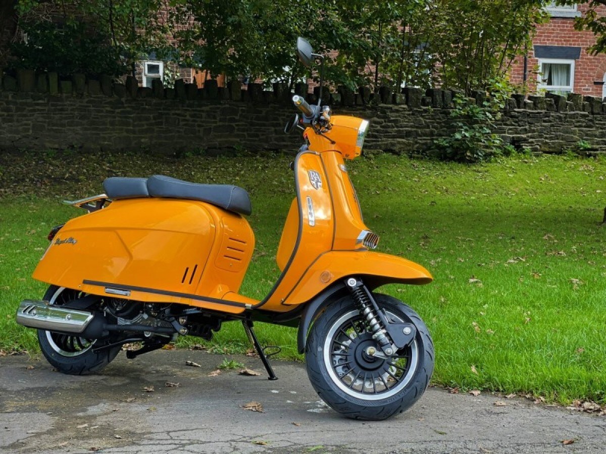 Royal Alloy GP 125 AC CBS