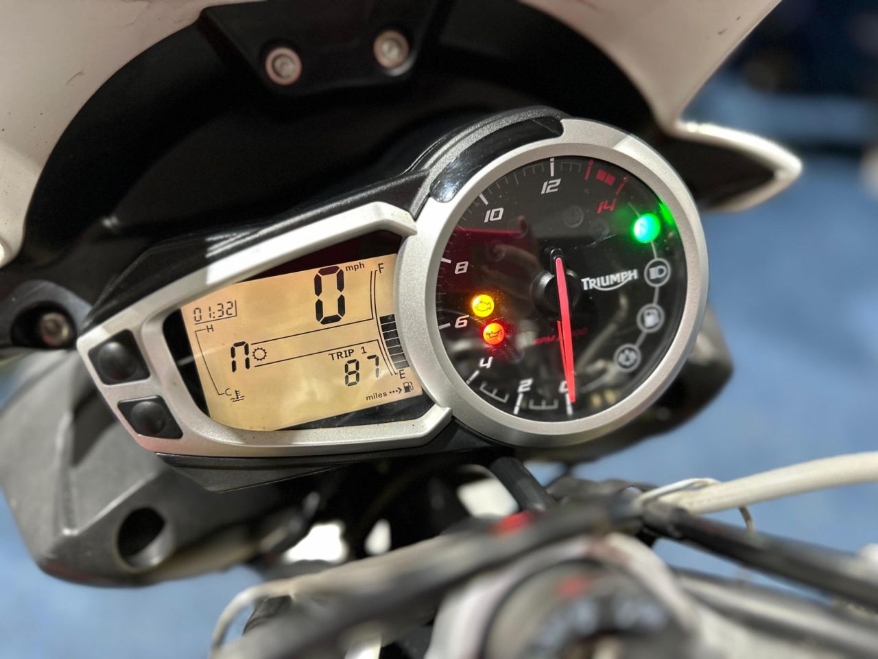 Used Triumph Street Triple 675 for sale - 78434688: Photo 24