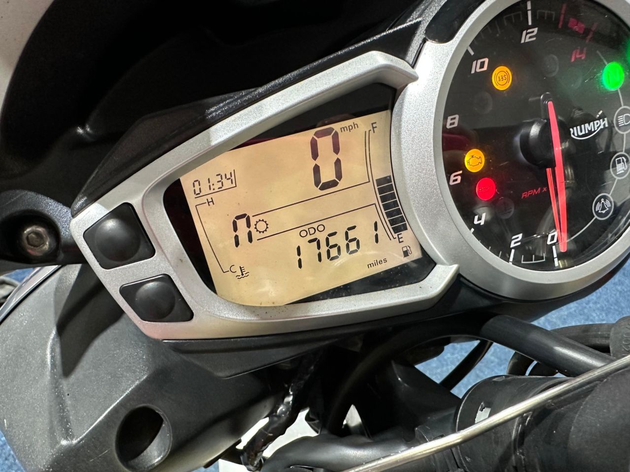 Used Triumph Street Triple 675 for sale - 78434688: Photo 25