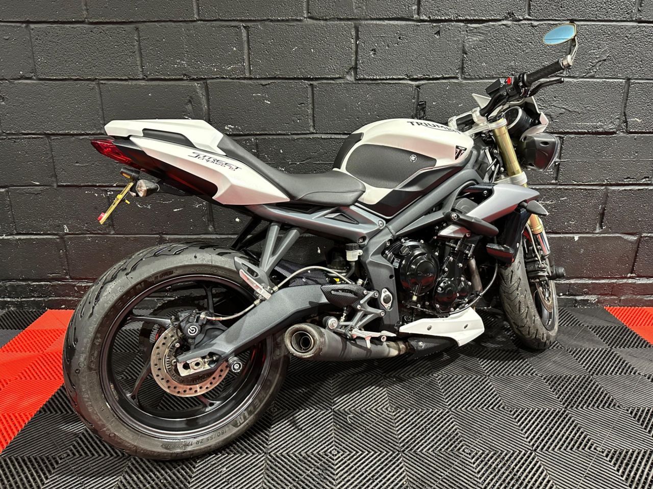 Used Triumph Street Triple 675 for sale - 78434688: Photo 6