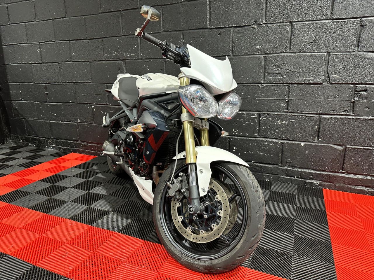 Used Triumph Street Triple 675 for sale - 78434688: Photo 9
