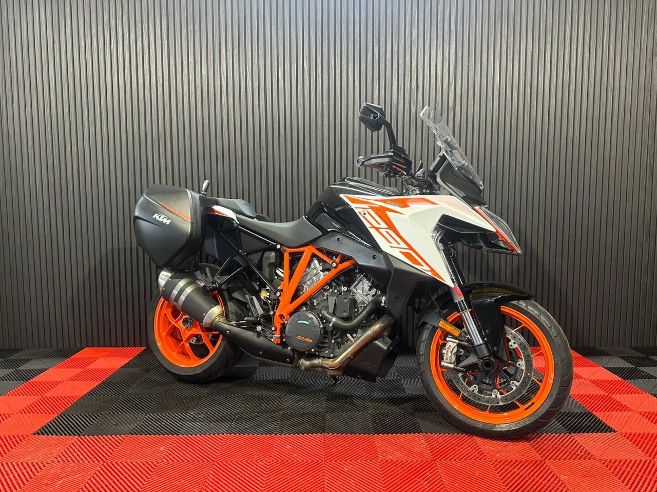 Used KTM 1290 SUPER DUKE GT for sale - 78435542: Photo 13