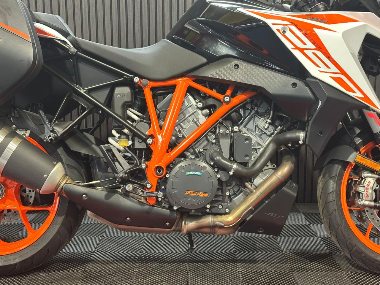 Used KTM 1290 SUPER DUKE GT for sale - 78435542: Photo 15