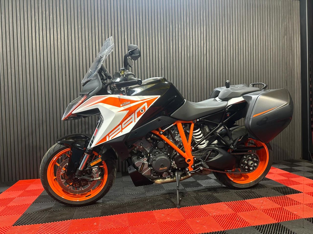 Used KTM 1290 SUPER DUKE GT for sale - 78435542: Photo 9
