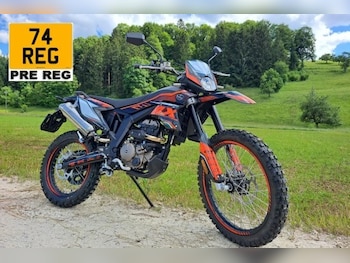 Used Mondial SMX 125cc Enduro CBS undefined for sale - bike-77868764: Photo