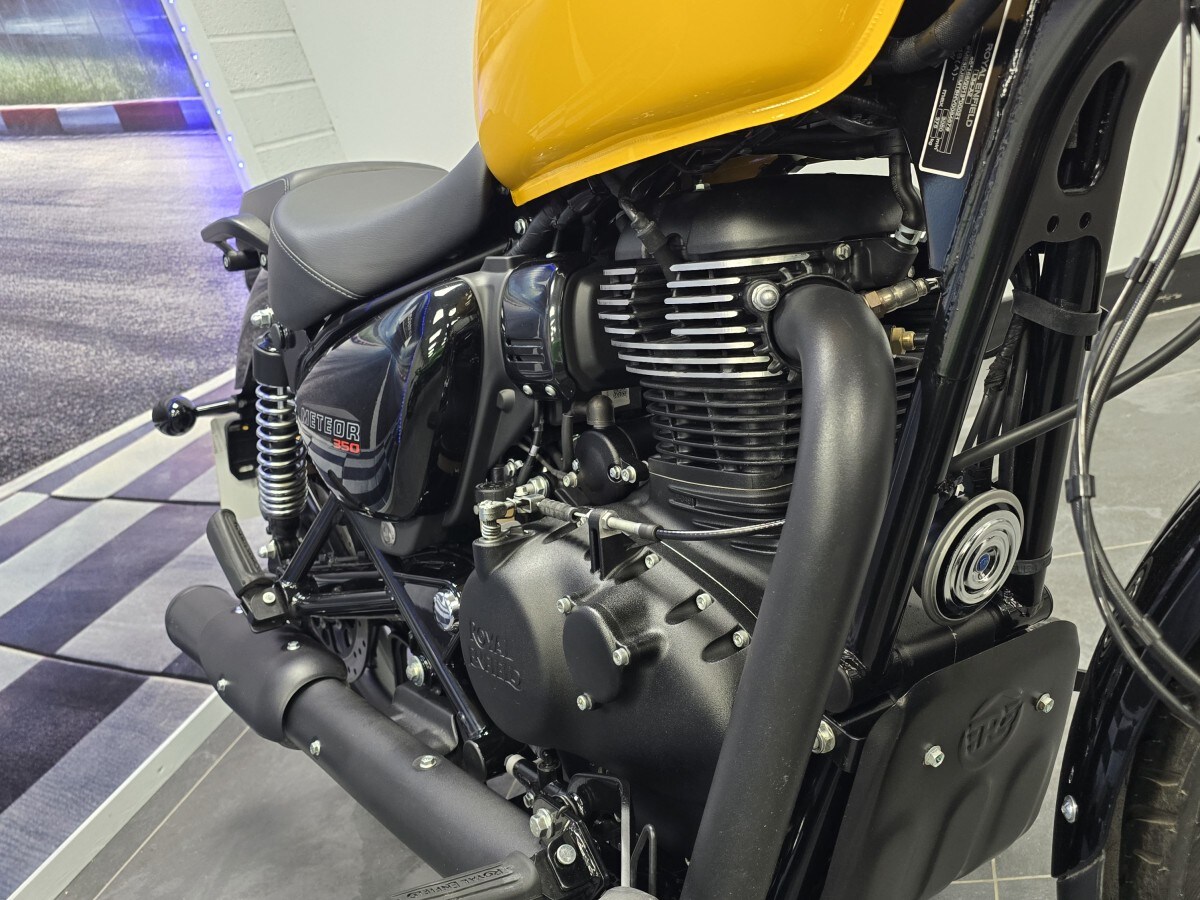 Royal Enfield METEOR 350 E5