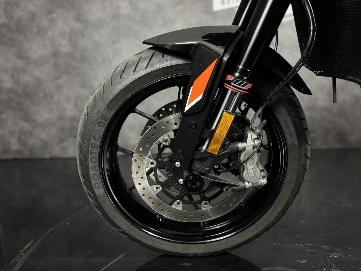 KTM 790 DUKE L 23