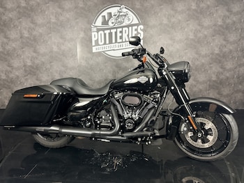 Used Harley-Davidson FLHRXS ROAD KING SP 1868 2022 for sale - bike-78165086: Photo