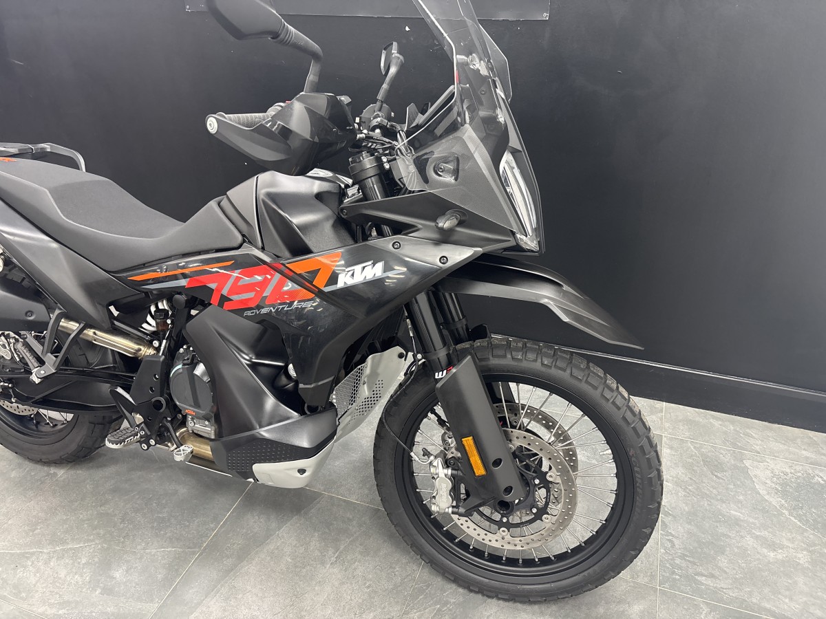 KTM 790 ADVENTURE