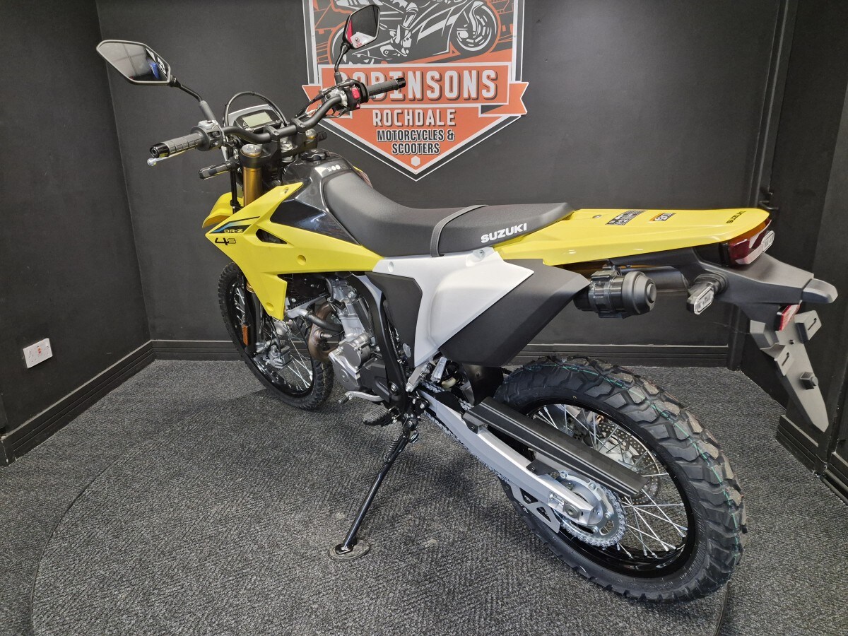 Suzuki DRZ4S