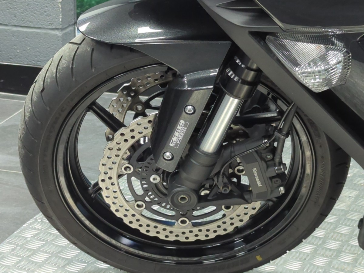 Kawasaki Ninja 1000SX