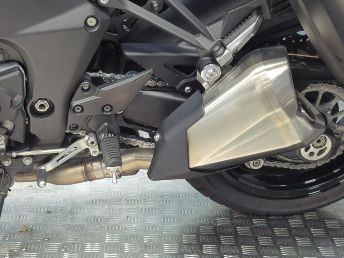 Kawasaki Ninja 1000SX