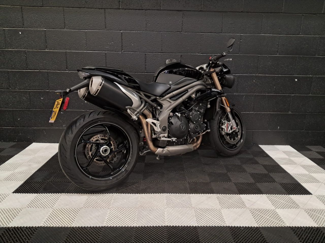 Used Triumph Speed Triple 1050 for sale - 78435653: Photo 12