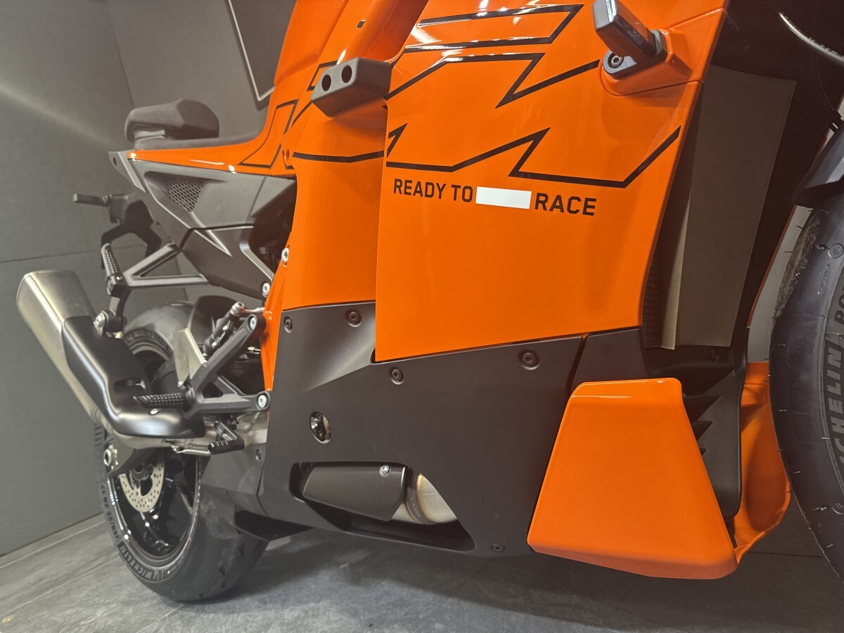 KTM 990 RC R 1 IN STOCK