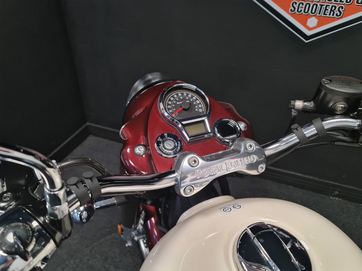 Royal Enfield CLASSIC 650