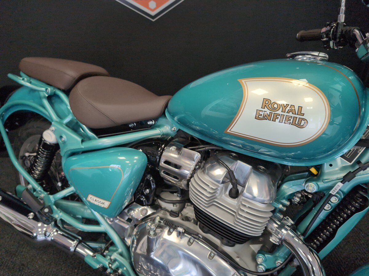 Royal Enfield CLASSIC 650