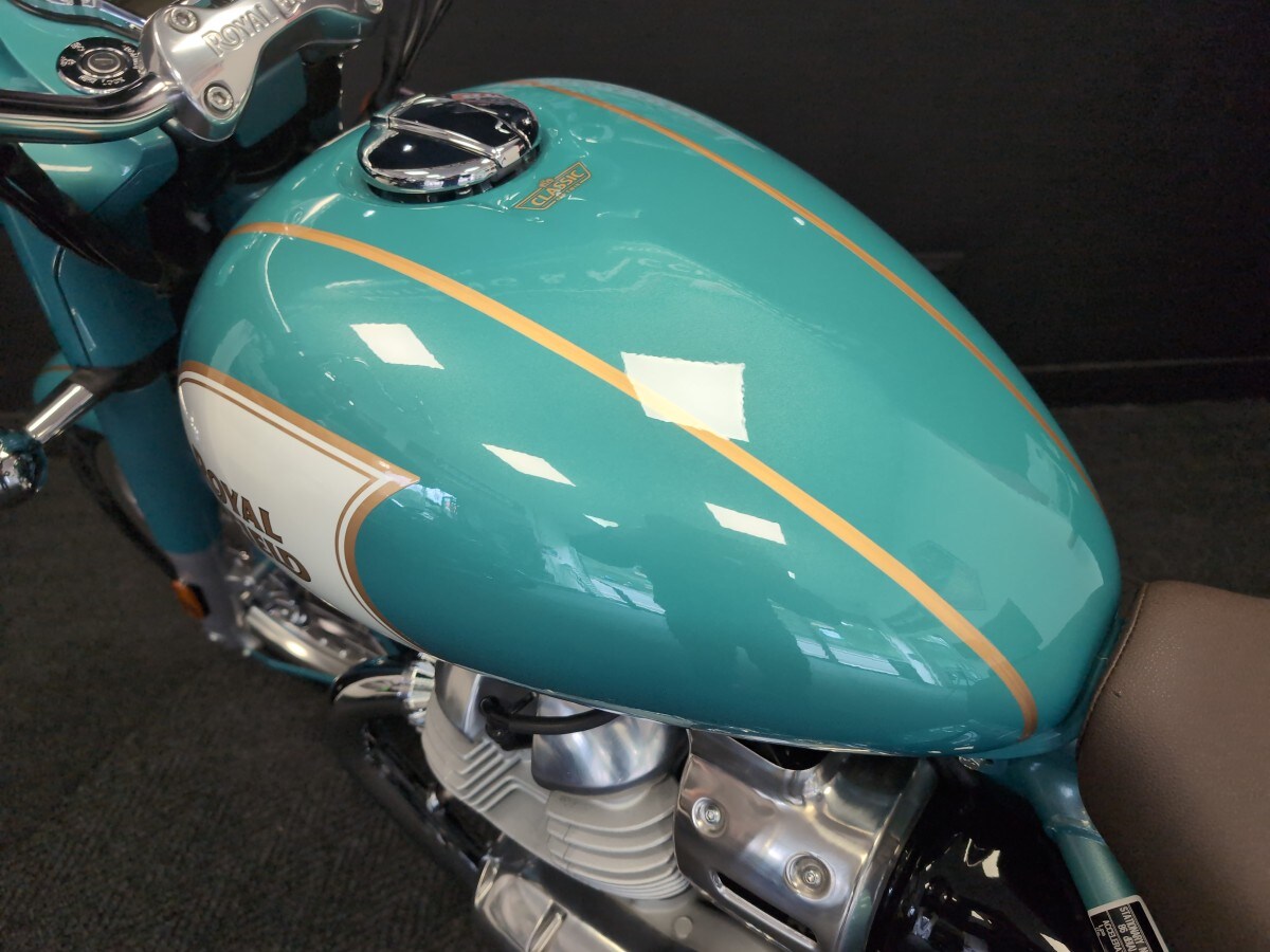 Royal Enfield CLASSIC 650