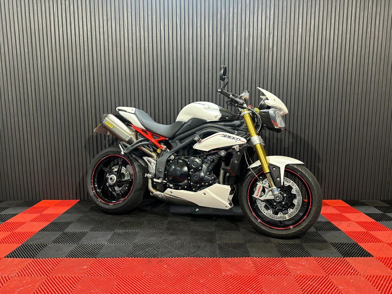 Used Triumph Speed Triple 1050 for sale - 78435083: Photo 11