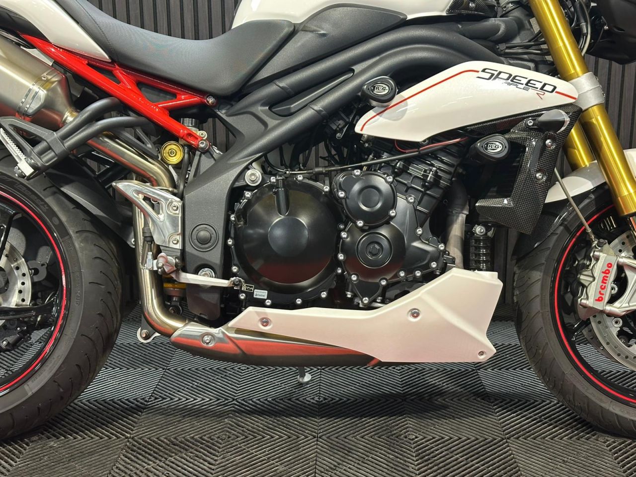 Used Triumph Speed Triple 1050 for sale - 78435083: Photo 14