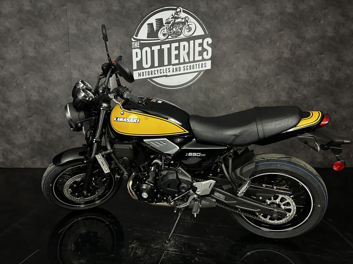 Kawasaki Z650 RS ER650RRSFBB