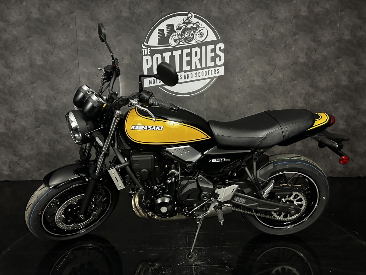 Kawasaki Z650 RS ER650RRSFBB