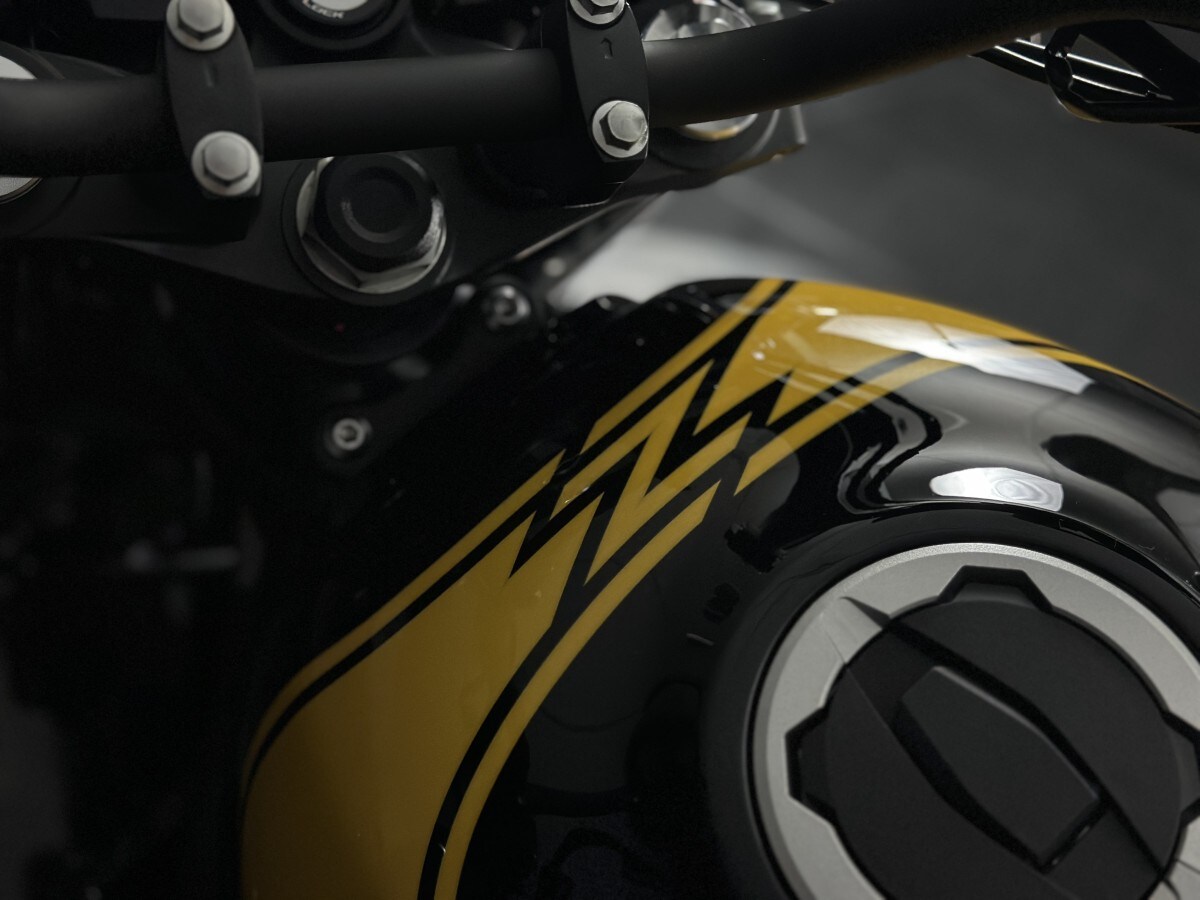 Kawasaki Z650 RS ER650RRSFBB