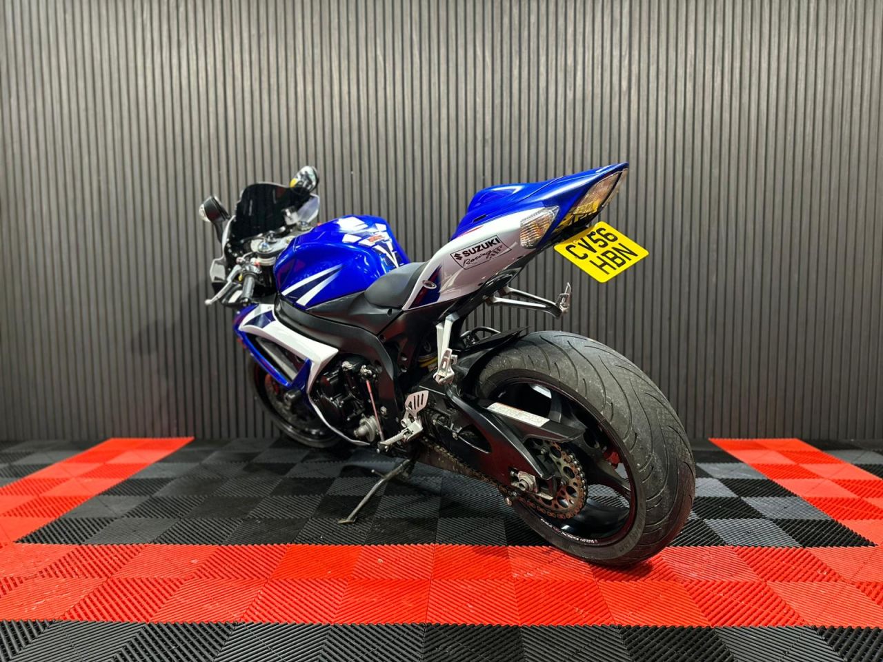 Used Suzuki GSXR750 for sale - 78435584: Photo 11