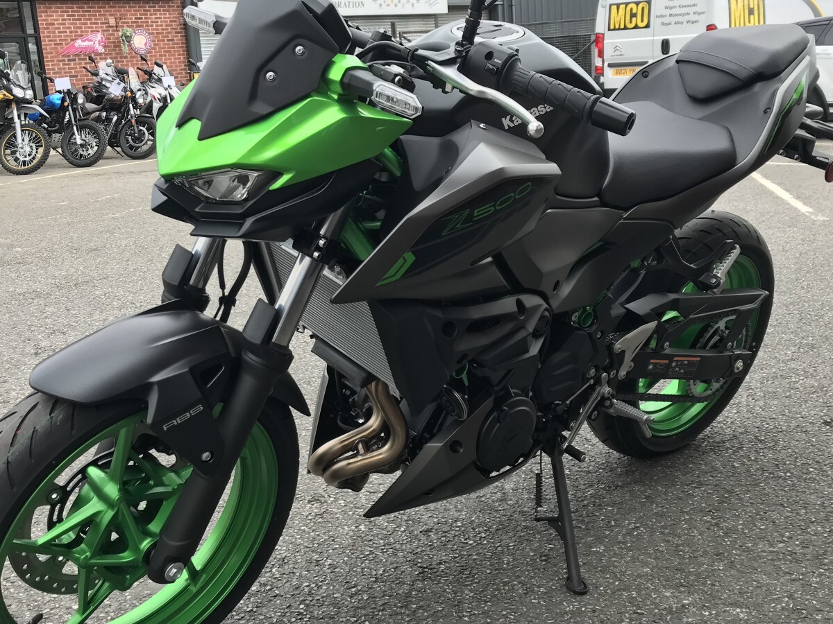 Kawasaki Z500 SE ER500FRFAN