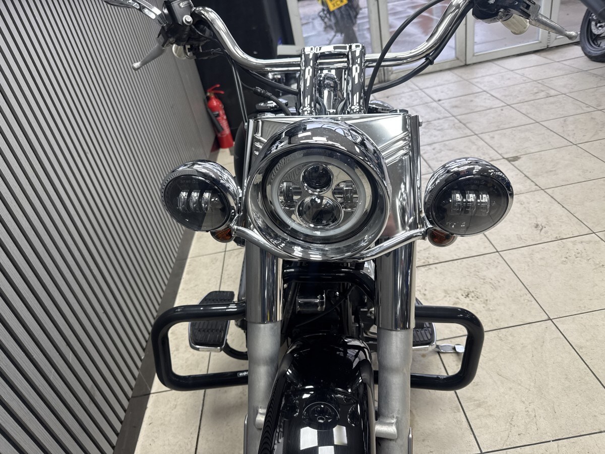 Harley-Davidson FAT BOY FLSTF