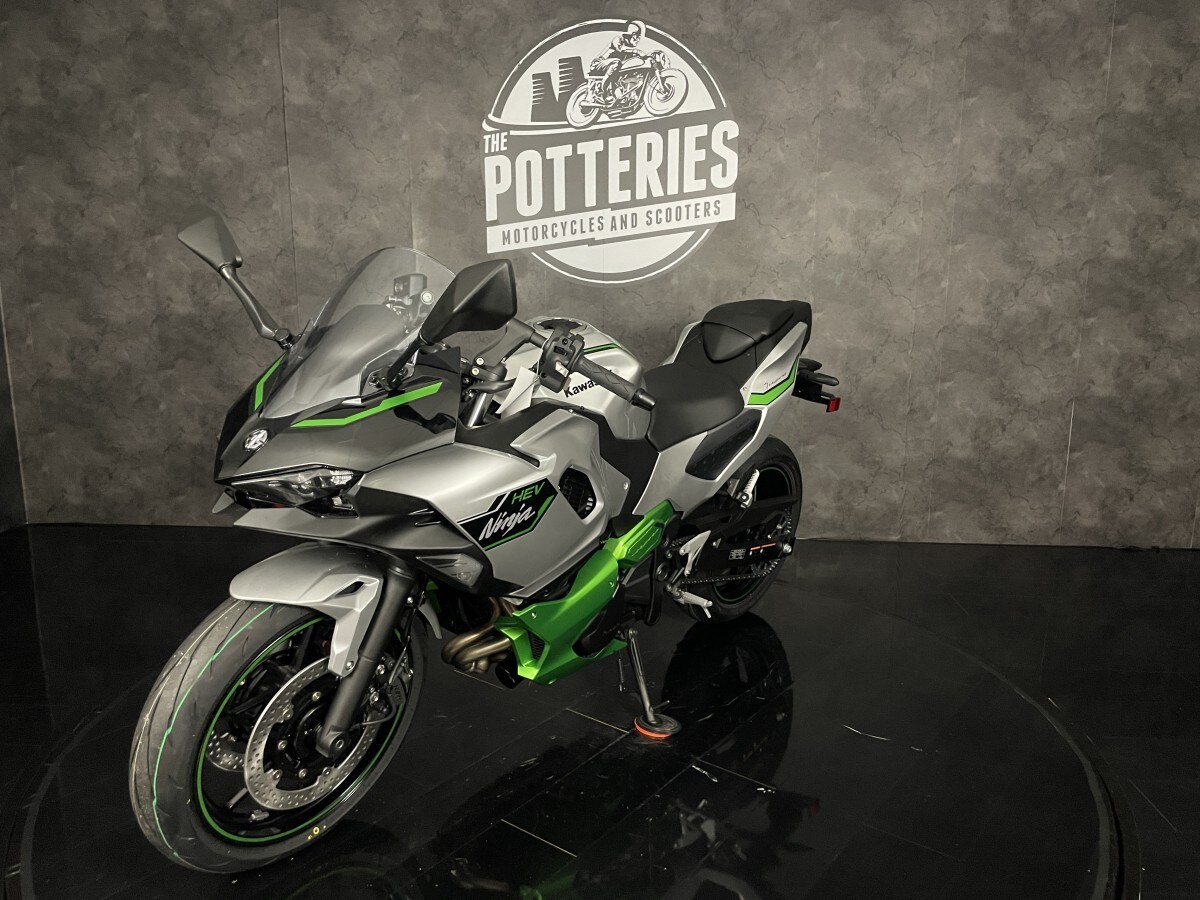 Kawasaki Ninja 7 Hybrid
