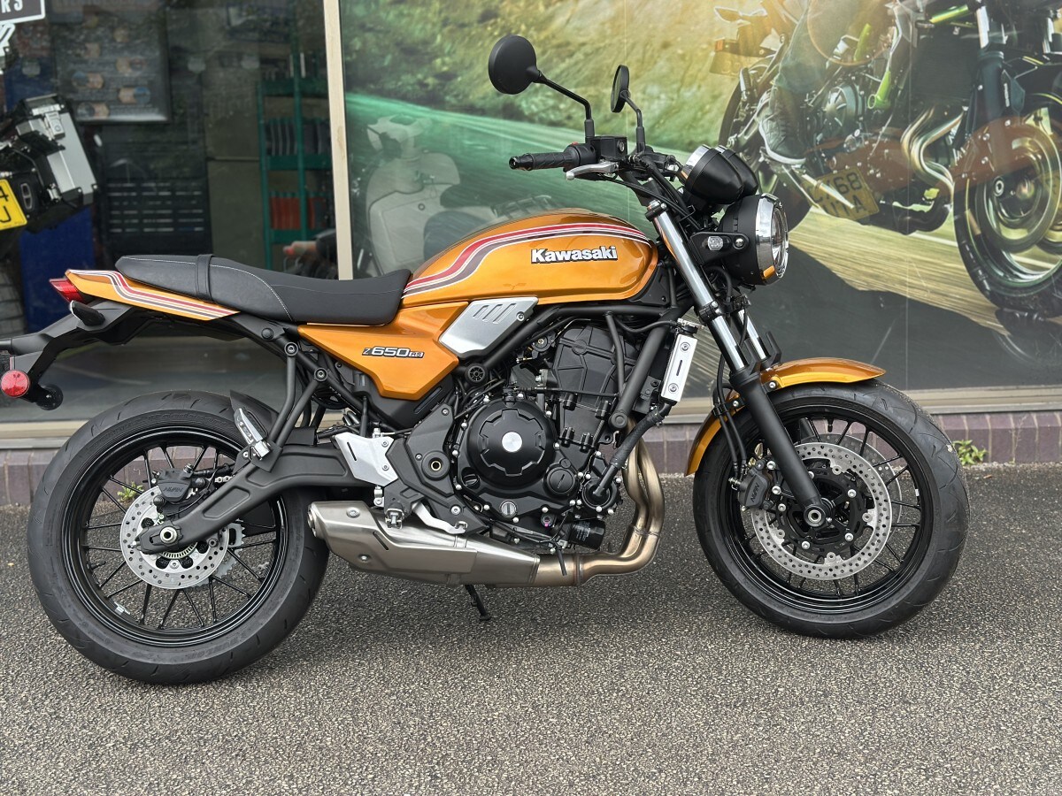 Kawasaki Z650RS