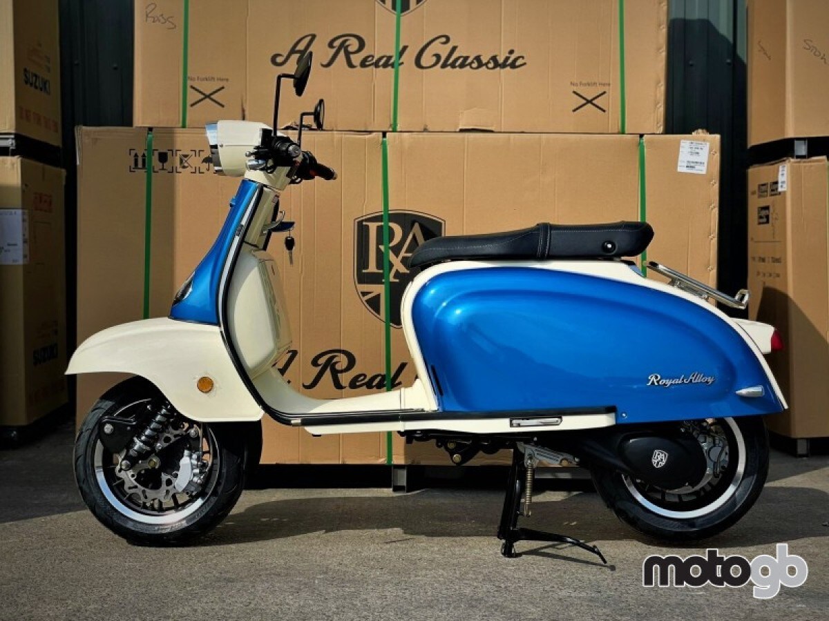 Royal Alloy TG 125 AC Single Colour PRE REG OFFER SAVE £200